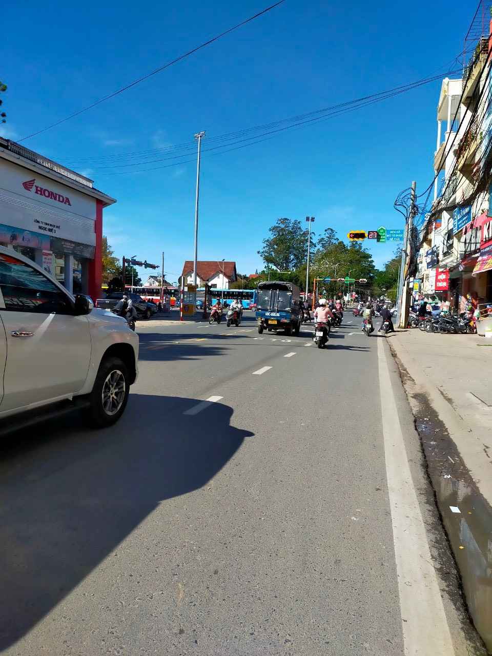 VILLA ĐÀ LẠT VIEW ĐỊA ĐIỂM ĐỘC ĐẮC HỒ XUÂN HƯƠNG ĐANG HOẠT ĐỘNG LUÔN FULL VILLA ĐÀ LẠT VIEW ĐỊA ĐIỂM ĐỘC ĐẮC HỒ XUÂN HƯƠNG ĐANG HOẠT ĐỘNG LUÔN FULL