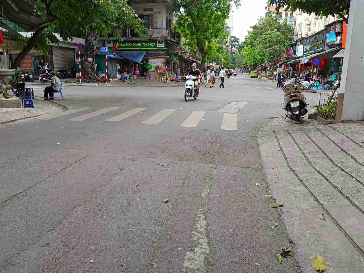 BÁN NHÀ CHU HUY MÂN 41M25T, 7.2 TỶ VỊ TRÍ ĐẮC ĐỊA, KINH DOANH SẦM UẤT. BÁN NHÀ CHU HUY MÂN 41M25T, 7.2 TỶ VỊ TRÍ ĐẮC ĐỊA, KINH DOANH SẦM UẤT.
