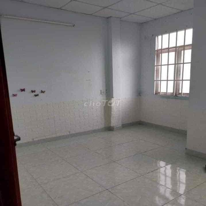 BÁN NHÀ GẤP Ở XÃ TÂN KIM, HUYỆN CẦN GIUỘC, LONG AN BÁN NHÀ GẤP Ở XÃ TÂN KIM, HUYỆN CẦN GIUỘC, LONG AN