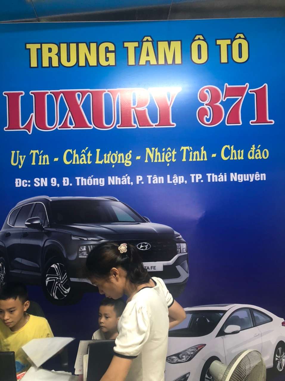 TRUNG TÂM OTO- XE MÁY LUXURY 371 –KẾT NỐI NIỀM TIN TRUNG TÂM OTO- XE MÁY LUXURY 371 –KẾT NỐI NIỀM TIN