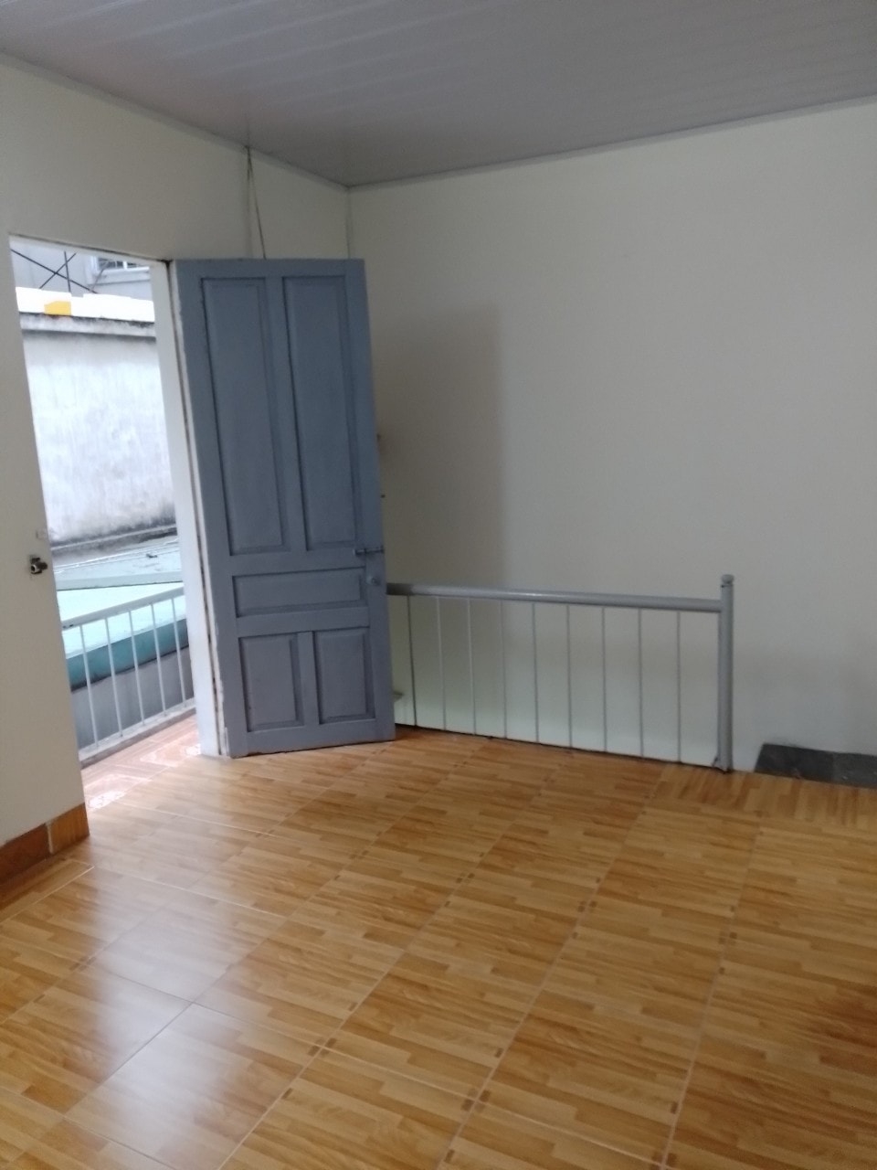 CỰC HIẾM-SÁT HỒ TÂY GIÓ LỘNG-25M-MT5,5M-NHỈNH 2TỶ. CỰC HIẾM-SÁT HỒ TÂY GIÓ LỘNG-25M-MT5,5M-NHỈNH 2TỶ.