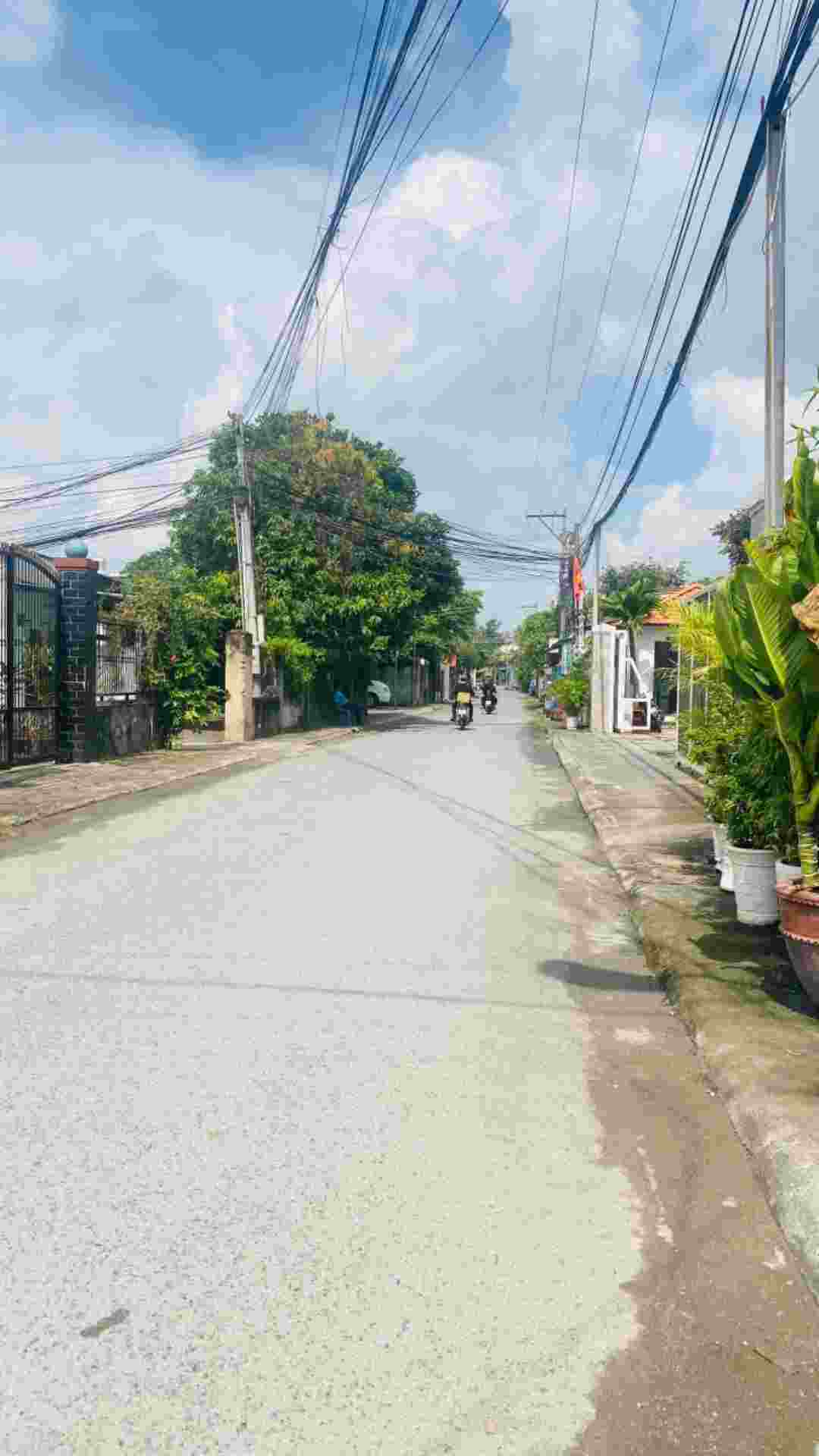 HOT HOT HOT 3,5TỶ BÁN ĐẤT 8X23M, ĐƯỜNG ĐÀO DUY TỪ, ĐÔNG HÒA, DĨ AN HOT HOT HOT 3,5TỶ BÁN ĐẤT 8X23M, ĐƯỜNG ĐÀO DUY TỪ, ĐÔNG HÒA, DĨ AN