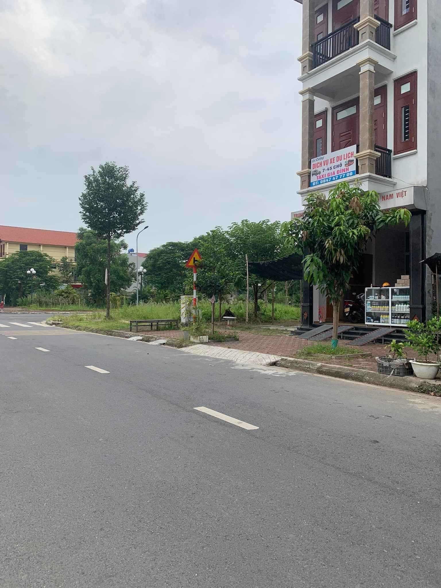 DMC ( HUYỆN ĐỘI CŨ) THUẬN THÀNH, BẮC NINH, SIÊU PHẨM CẦN BÁN GIÁ BAY NHANH