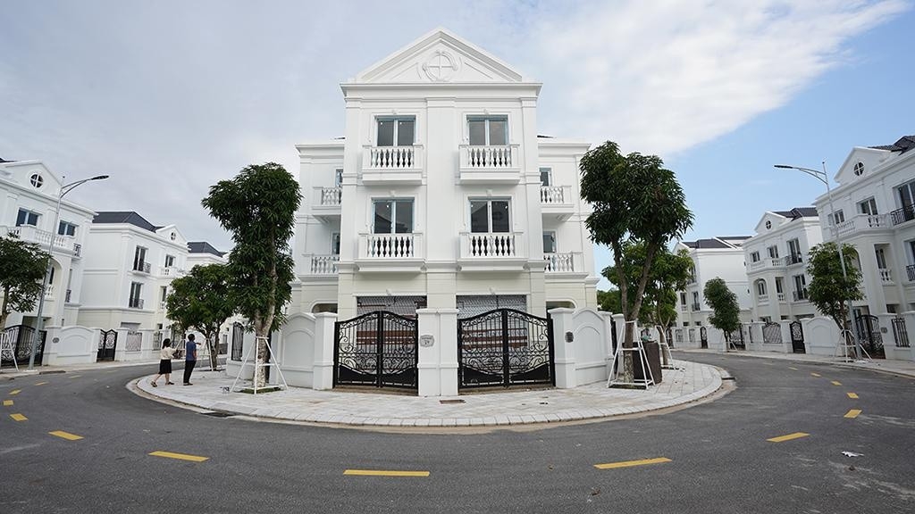 CHÍNH CHỦ BÁN GẤP BIỆT THỰ LÔ GÓC 178 M2 MẶT PHỐ ĐIỆN BIÊN, TP YÊN BÁI,