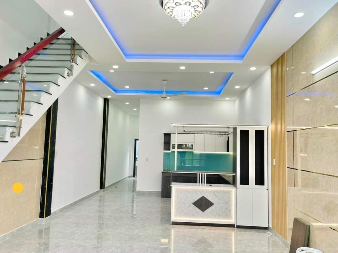 BÁN NHÀ 3 LẦU ĐG HOÀNG PHAN THÁI, BÌNH CHÁNH 2.050TỶ BÁN NHÀ 3 LẦU ĐG HOÀNG PHAN THÁI, BÌNH CHÁNH 2.050TỶ