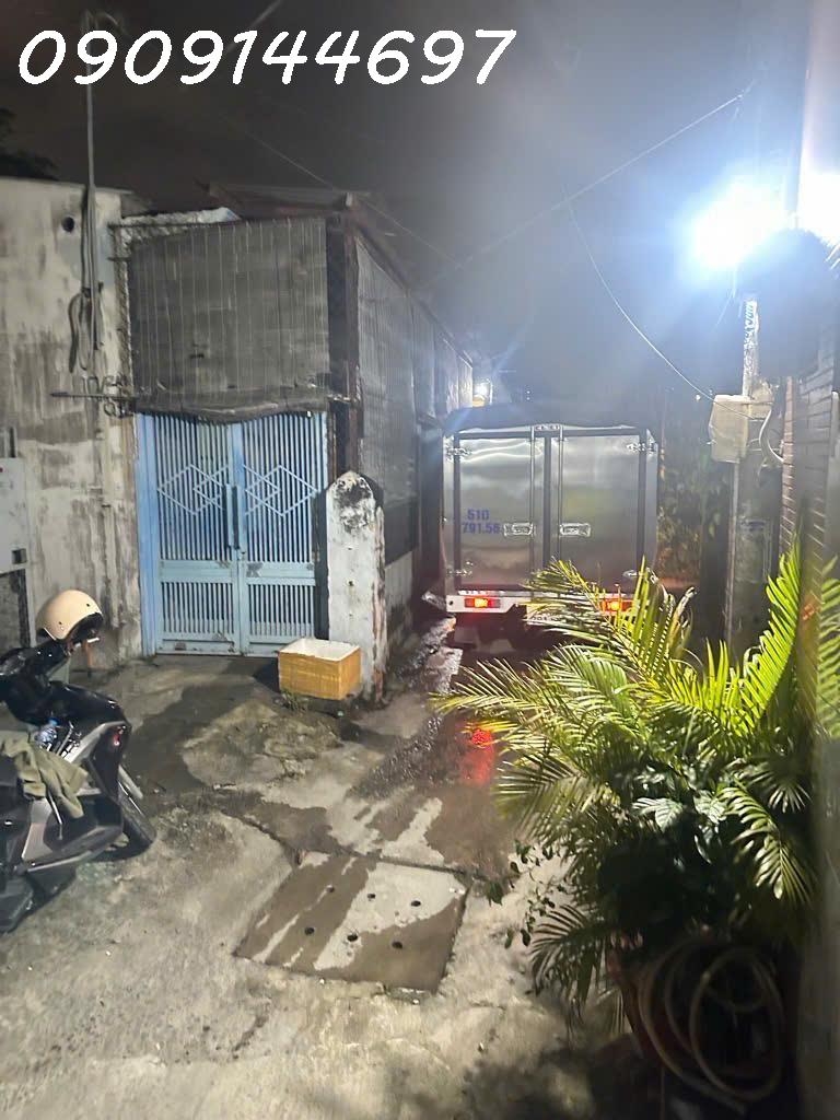 NHÀ 3 TẦNG 1/ ĐƯỜNG NGUYỄN VĂN QUÁ, PHƯỜNG ĐÔNG HƯNG THUẬN, Q12, DT 60M2