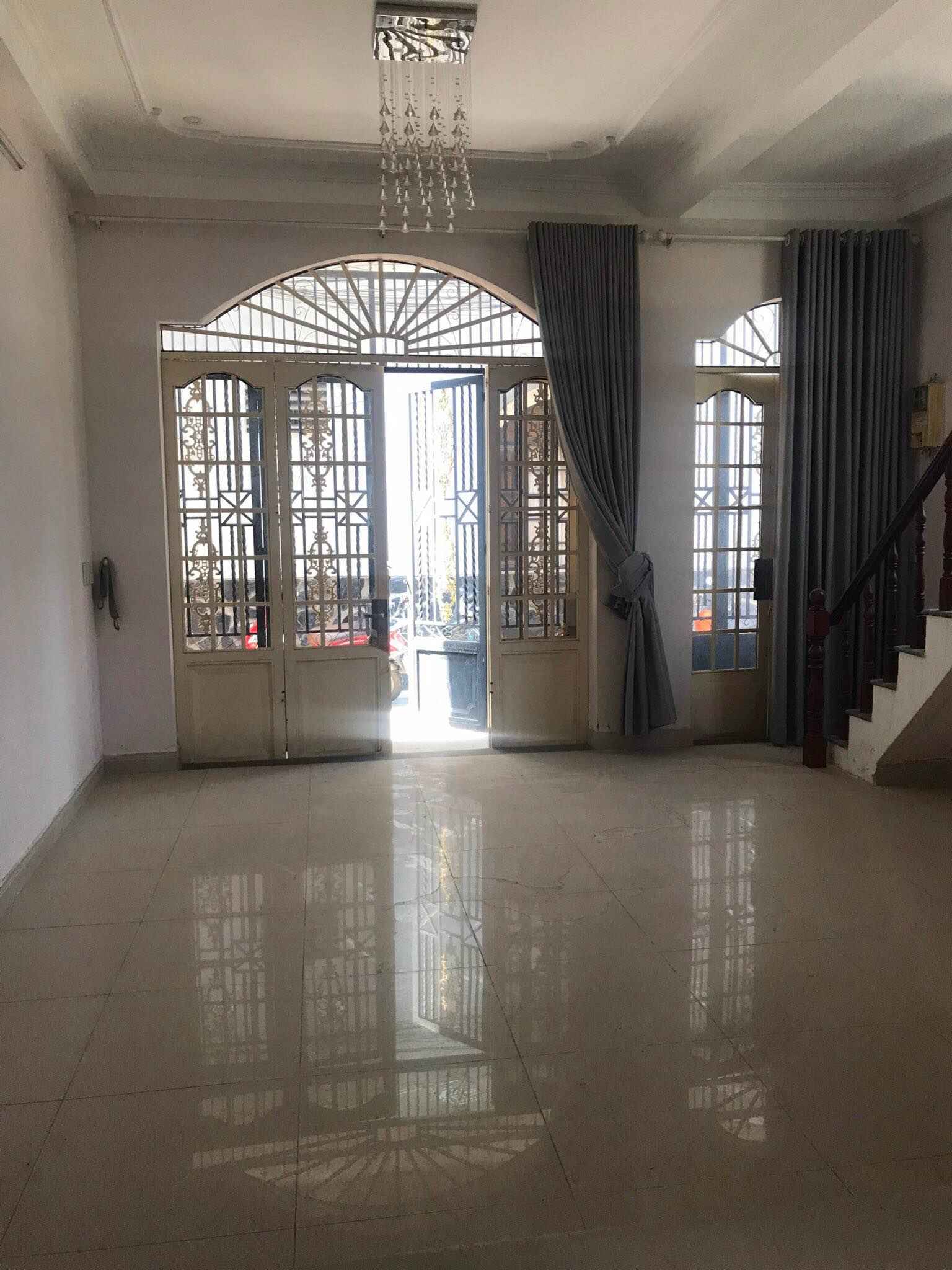 BÁN NHÀ 3 TẦNG - 48M2 ĐƯỜNG SƯ VẠN HẠNH QUẬN 5 – HẺM XE HƠI ĐT: 0902934079 BÁN NHÀ 3 TẦNG - 48M2 ĐƯỜNG SƯ VẠN HẠNH QUẬN 5 – HẺM XE HƠI ĐT: 0902934079
