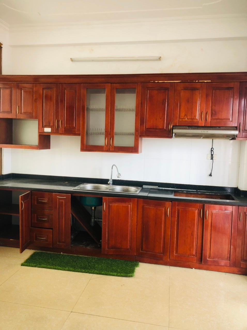 CHO THUÊ NHÀ NGÕ 83 NGUYỄN KHANG, CẦU GIẤY, DIỆN TÍCH 60M2 X 6 TẦNG, NHÀ