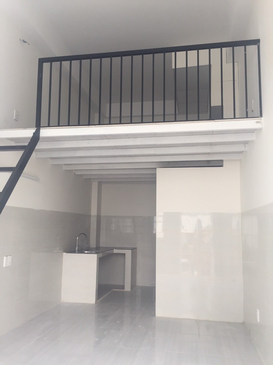 BÁN NHÀ CĂN GÓC MẶT SÔNG GÒ DƯA P LINH ĐÔNG TP THỦ ĐỨC (228M2) 18.5 TỶ BÁN NHÀ CĂN GÓC MẶT SÔNG GÒ DƯA P LINH ĐÔNG TP THỦ ĐỨC (228M2) 18.5 TỶ