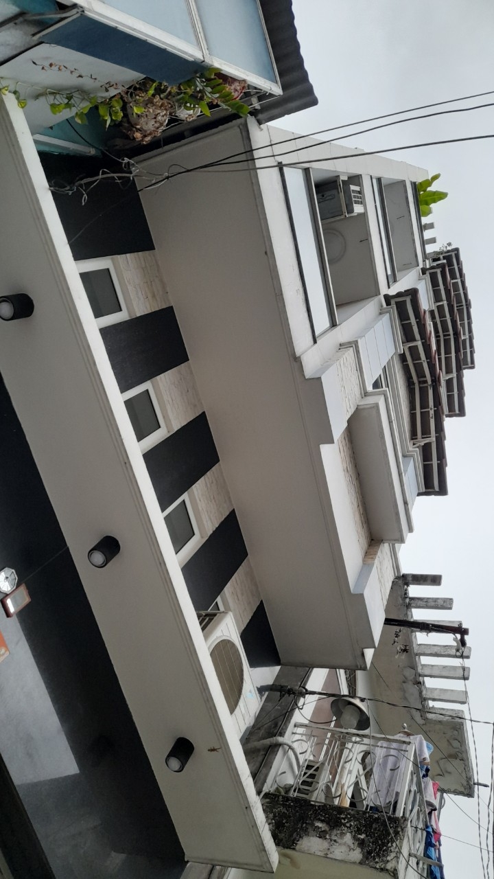 HẺM Ô TÔ LÝ THƯỜNG KIỆT GIÁP QUẬN 10, 28M2, 6 TẦNG GIÁ CHỈ NHỈNH 5 TỶ. HẺM Ô TÔ LÝ THƯỜNG KIỆT GIÁP QUẬN 10, 28M2, 6 TẦNG GIÁ CHỈ NHỈNH 5 TỶ.