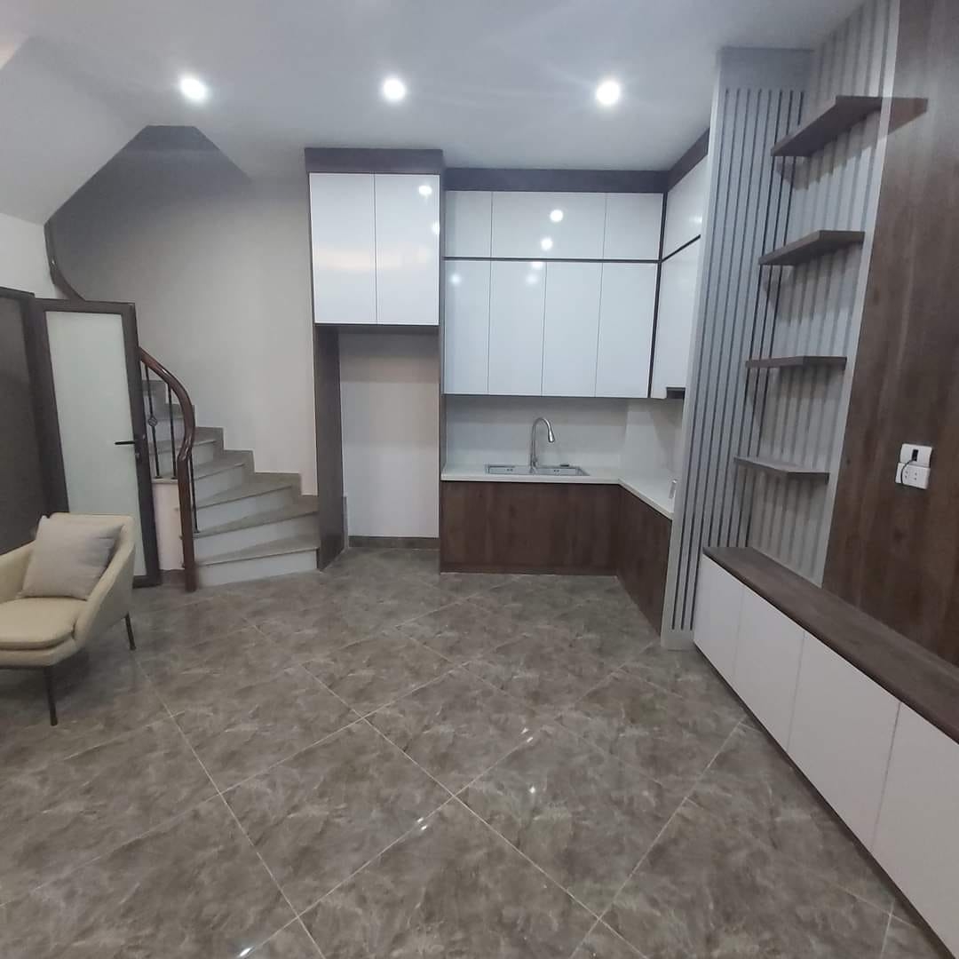 CẦN BÁN NHÀ KHƯƠNG TRUNG, 34M2 , 5T, MT 4,6M. NHÀ ĐẸP Ở NGAY, DƯỚI 4 TỶ CẦN BÁN NHÀ KHƯƠNG TRUNG, 34M2 , 5T, MT 4,6M. NHÀ ĐẸP Ở NGAY, DƯỚI 4 TỶ