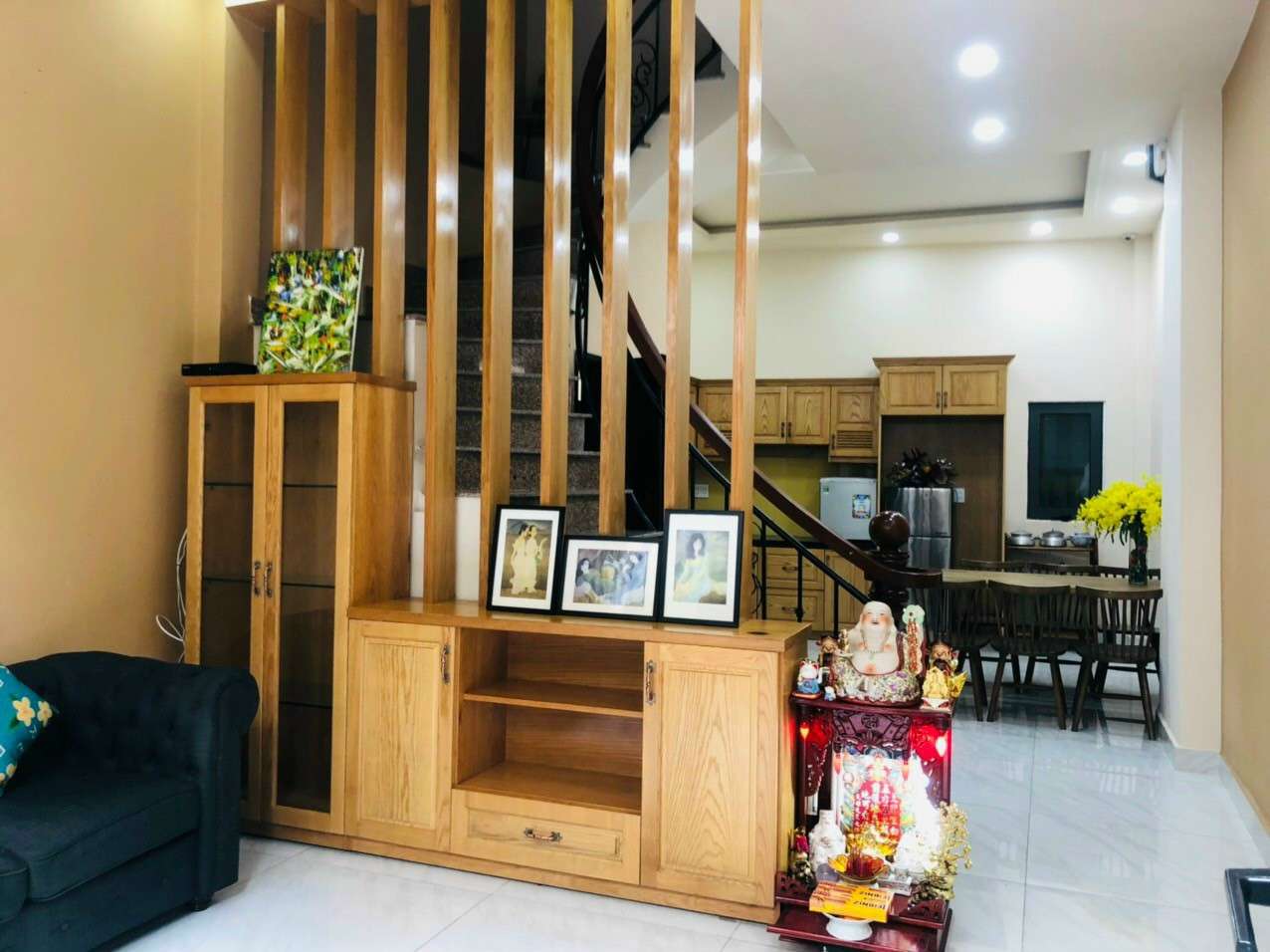 NHÀ ĐẸP HXH 80/95E TRẦN QUANG DIỆU, P.14, Q.3, NHÀ MƠI ĐẸP HĐ THUÊ