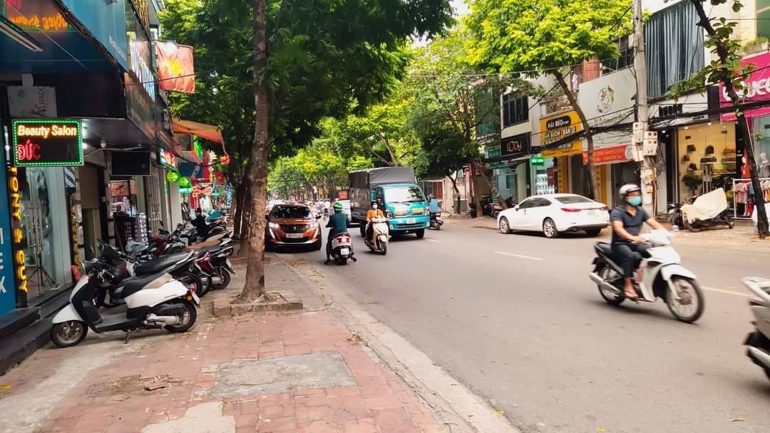 BAN GẤP NHÀ PHỐ TÔ HIỆU HÀ ĐÔNG 40M LÔ GÓC 2 MĂT TIỀN Ô TÔ KINH DOANH 6 TỶ BAN GẤP NHÀ PHỐ TÔ HIỆU HÀ ĐÔNG 40M LÔ GÓC 2 MĂT TIỀN Ô TÔ KINH DOANH 6 TỶ