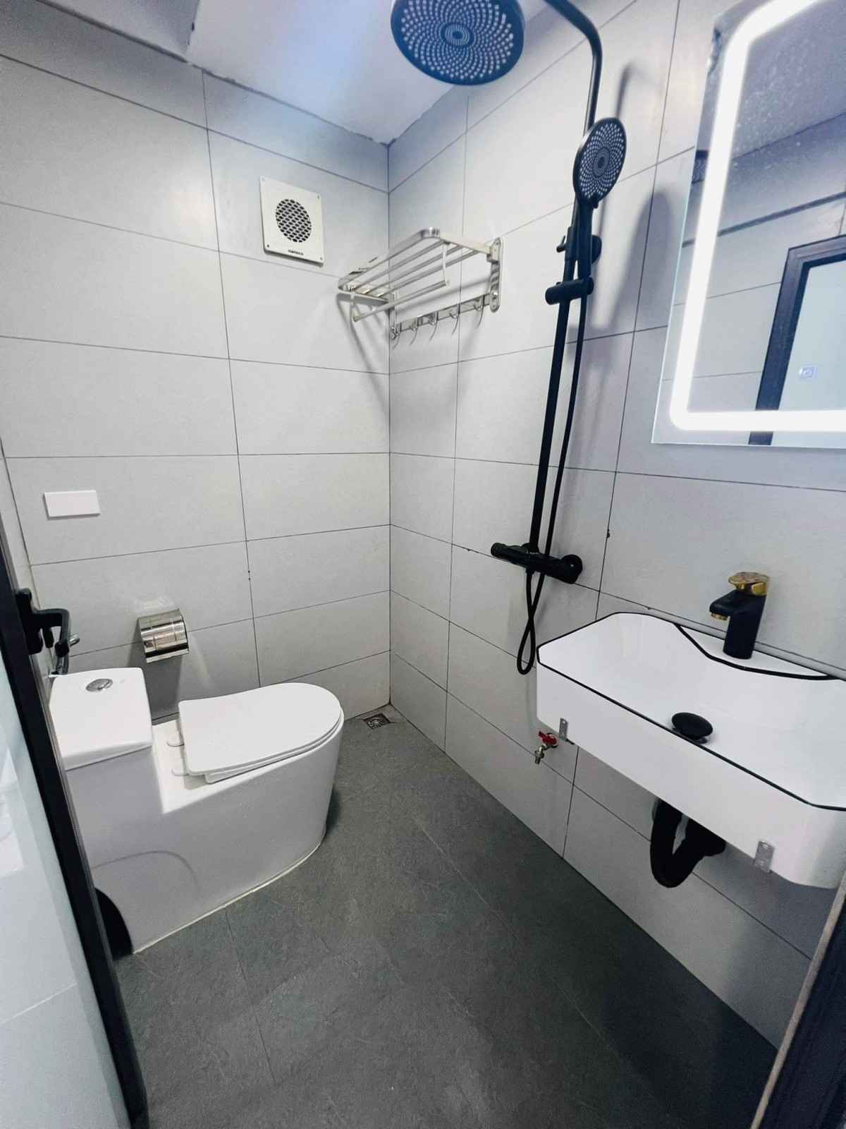 BÁN NHÀ NGÔ SĨ LIÊN 30M2 X 4T, NHỈNH 2 TỶ, Ô TÔ BÁN NHÀ NGÔ SĨ LIÊN 30M2 X 4T, NHỈNH 2 TỶ, Ô TÔ