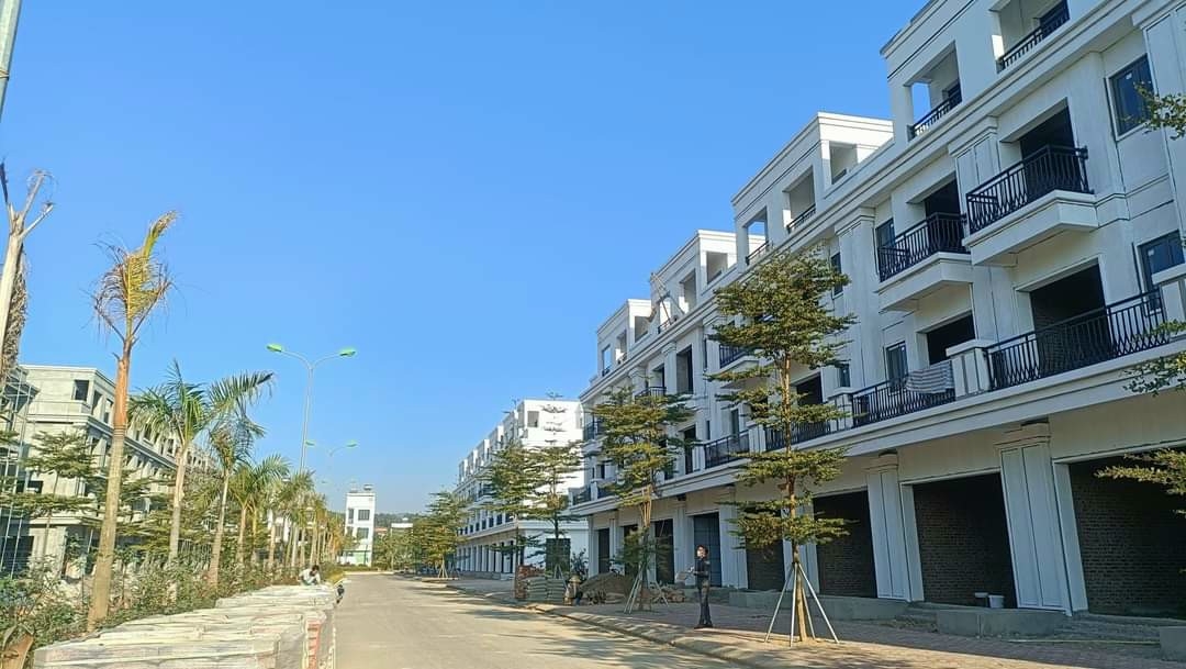 CẦN BÁN LÔ ĐẤT CHÍNH CHỦ TẠI KHU ĐÔ THỊ MỚI XUÂN HÒA CẦN BÁN LÔ ĐẤT CHÍNH CHỦ TẠI KHU ĐÔ THỊ MỚI XUÂN HÒA