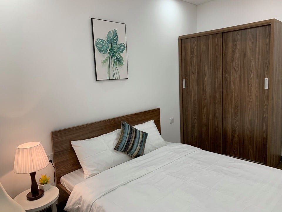 VÀO Ở NGAY CĂN HỘ 2 NGỦ FULL ĐỒ CAO CẤP TOÀ ECOCITY VIỆT HƯNG, GIÁ 9,5