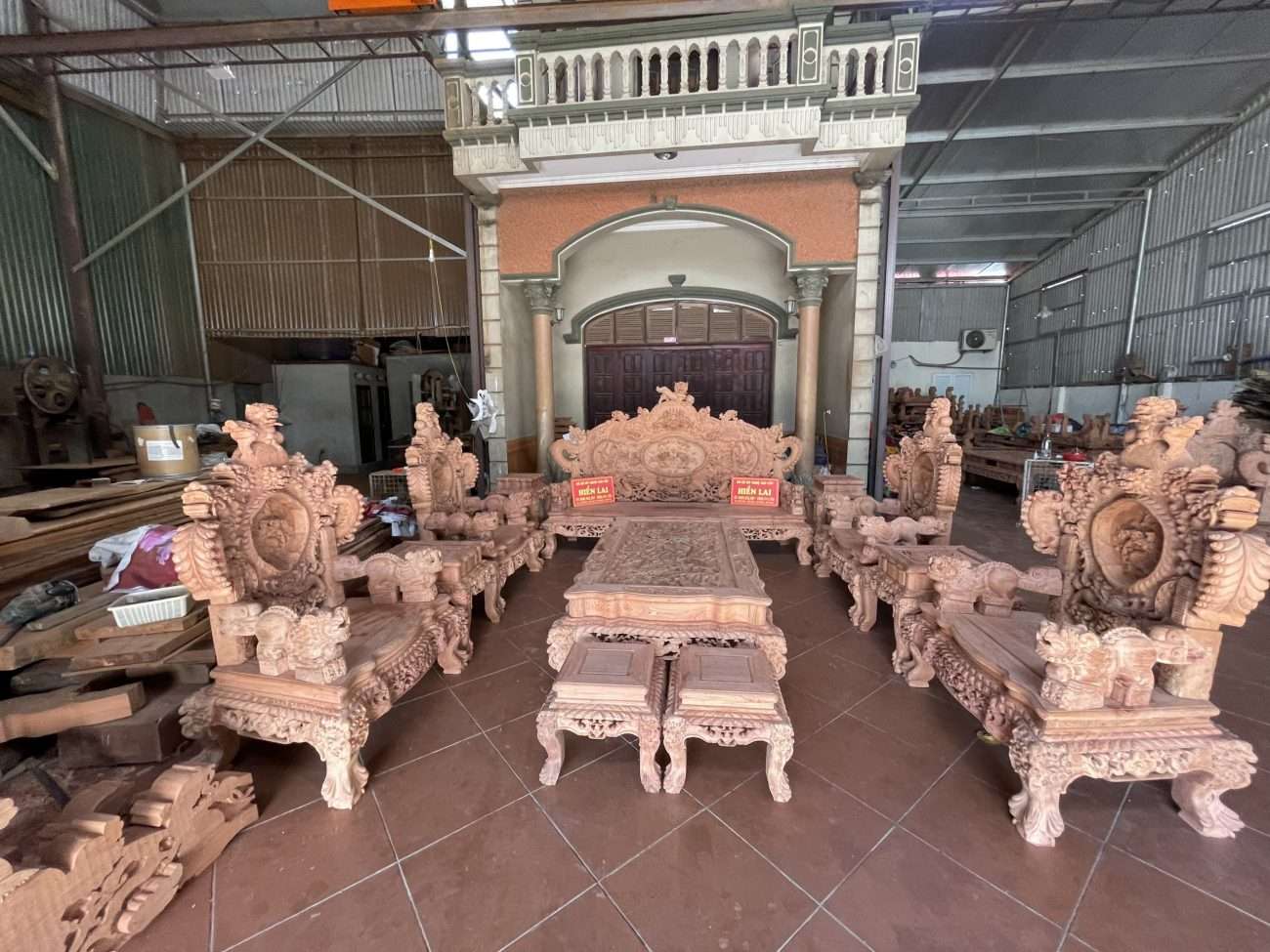 CƠ SỞ ĐỒ GỖ MĨ NGHỆ CAO CẤP HIỂN LAI