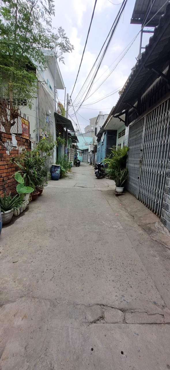 NHÀ 75 M2 - HẺM THÔNG THOÁNG, THÔNG NGUYỄN ẢNH THỦ, HIỆP THÀNH CITY - QUẬN .. NHÀ 75 M2 - HẺM THÔNG THOÁNG, THÔNG NGUYỄN ẢNH THỦ, HIỆP THÀNH CITY - QUẬN ..